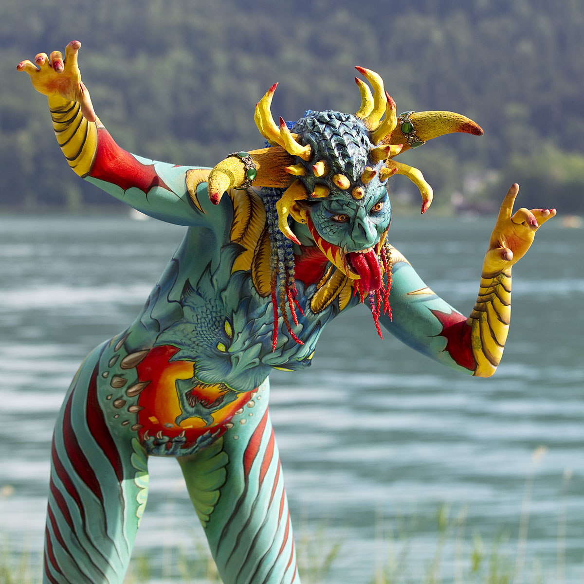 Bodypainting by Roxanne Horn (NED)