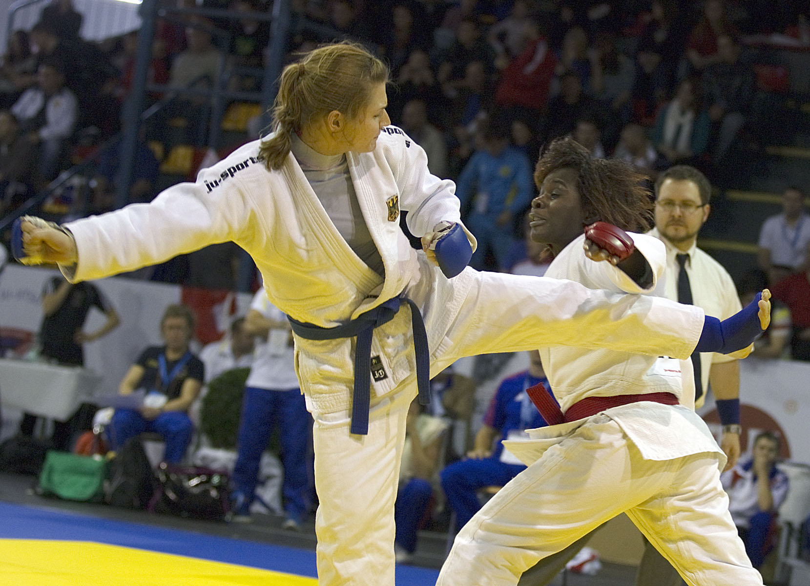 Severine Nebie (FRA) vs Claudia Behnke (GER)