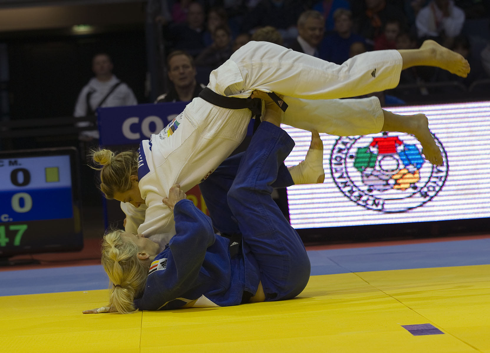 Claudia Ahrens (GER) vs Marijana Miskovic (CRO)