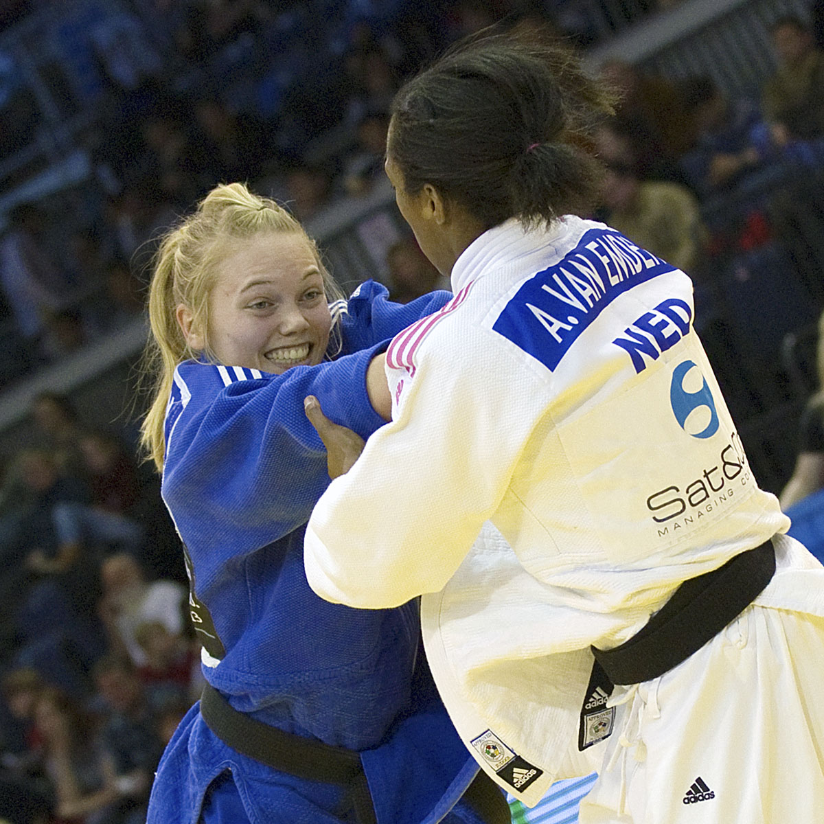 Anna Bernholm (SWE) vs Anicka van Emden (NED)