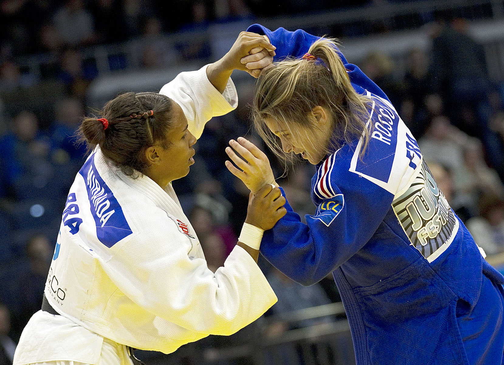 Julia Rosso (FRA) vs Erika Miranda (BRA)