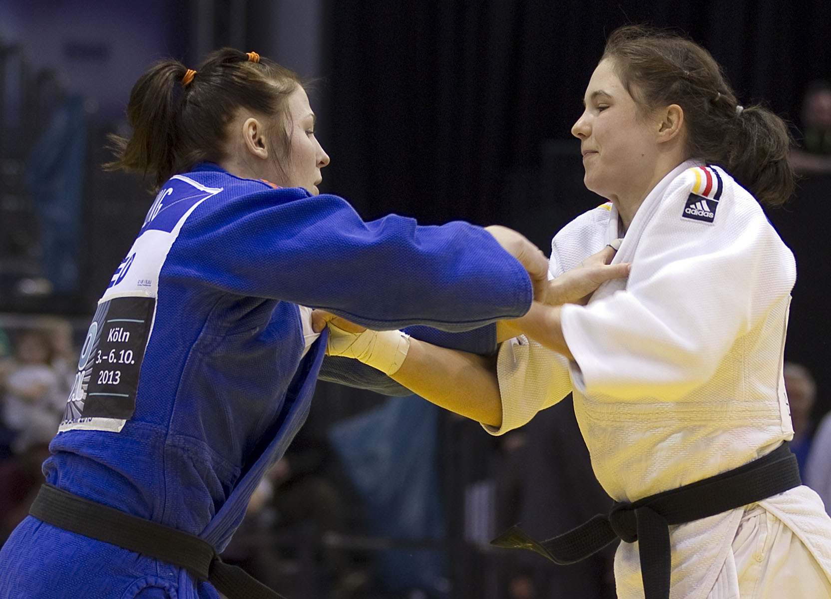 Kim Polling (NED) vs Laura Vargas Koch (GER) im Finale des Judo Grand Prix Düsseldorf 2013