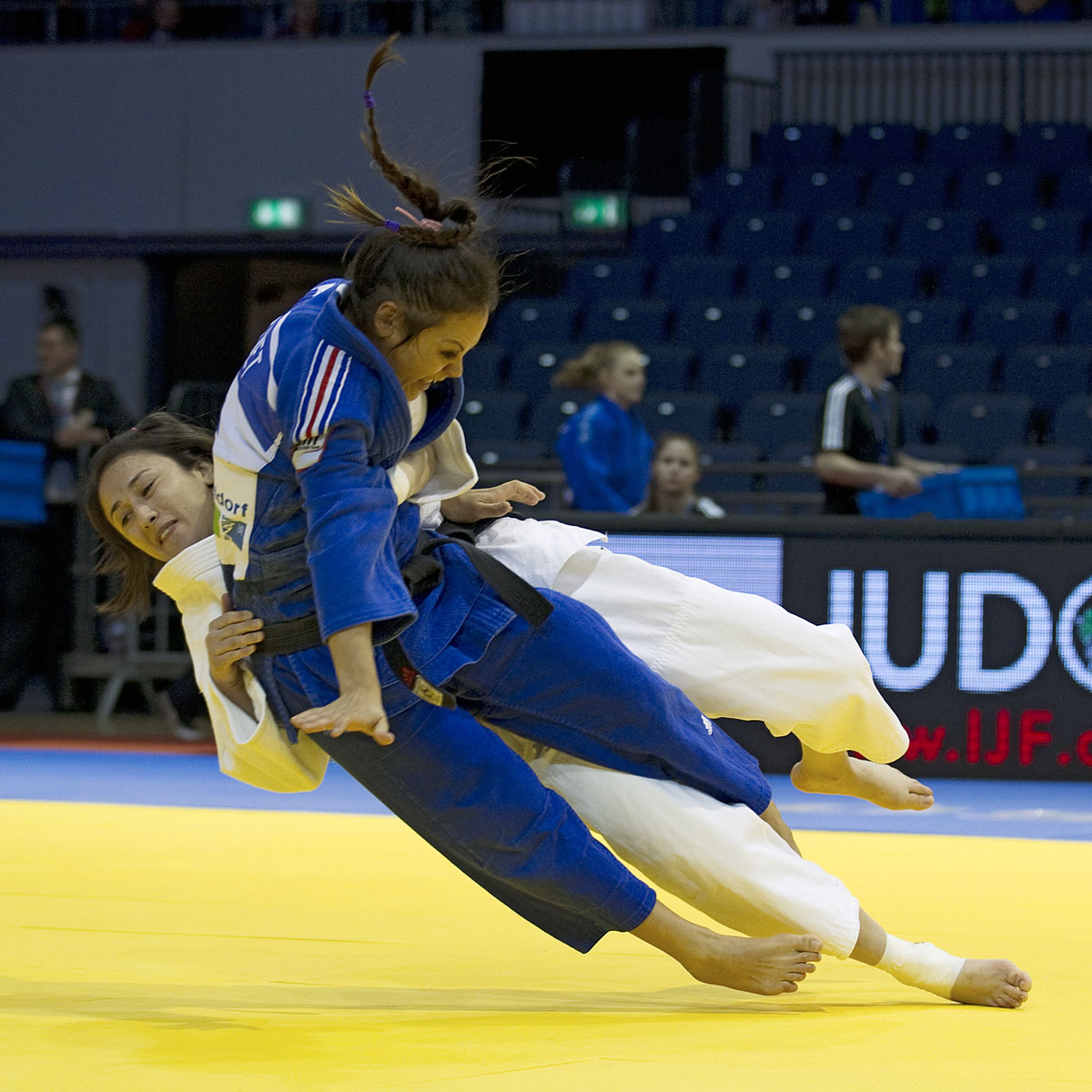 Laetitia Payet (FRA) vs Ebru Sahin (TUR)