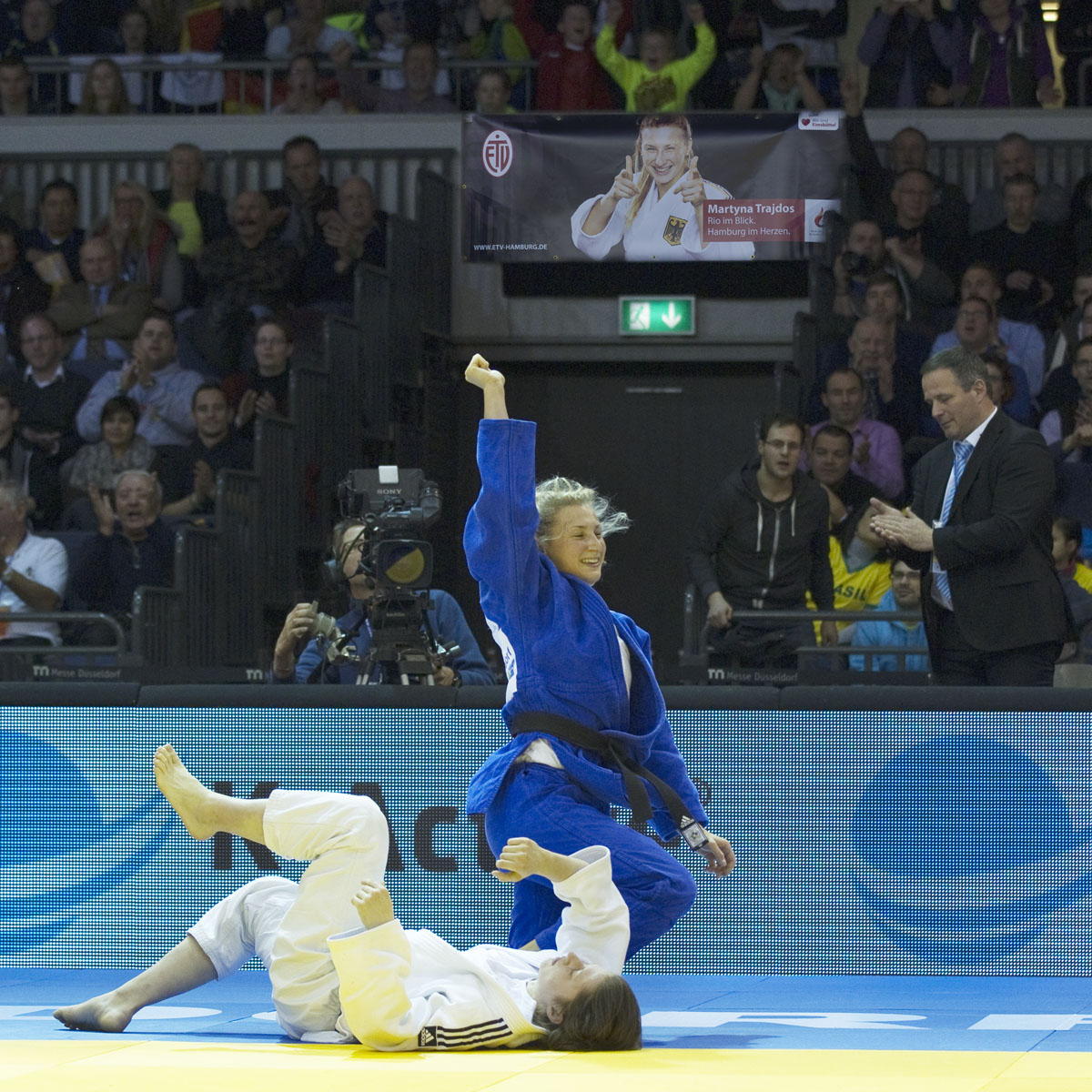 Martyna Trajdos (GER) vs Magdalena Krssakova (AUT)