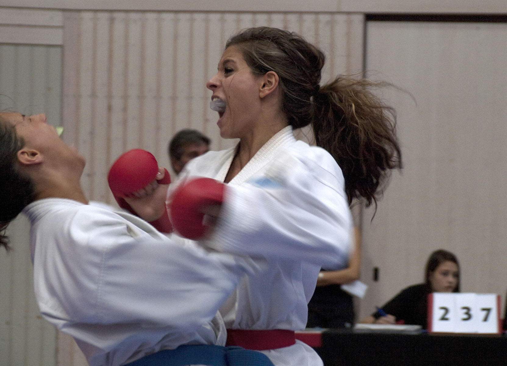 Sereen Askari (USA) vs Luana Debatty (FEDE FRANCO KARATE, BEL)