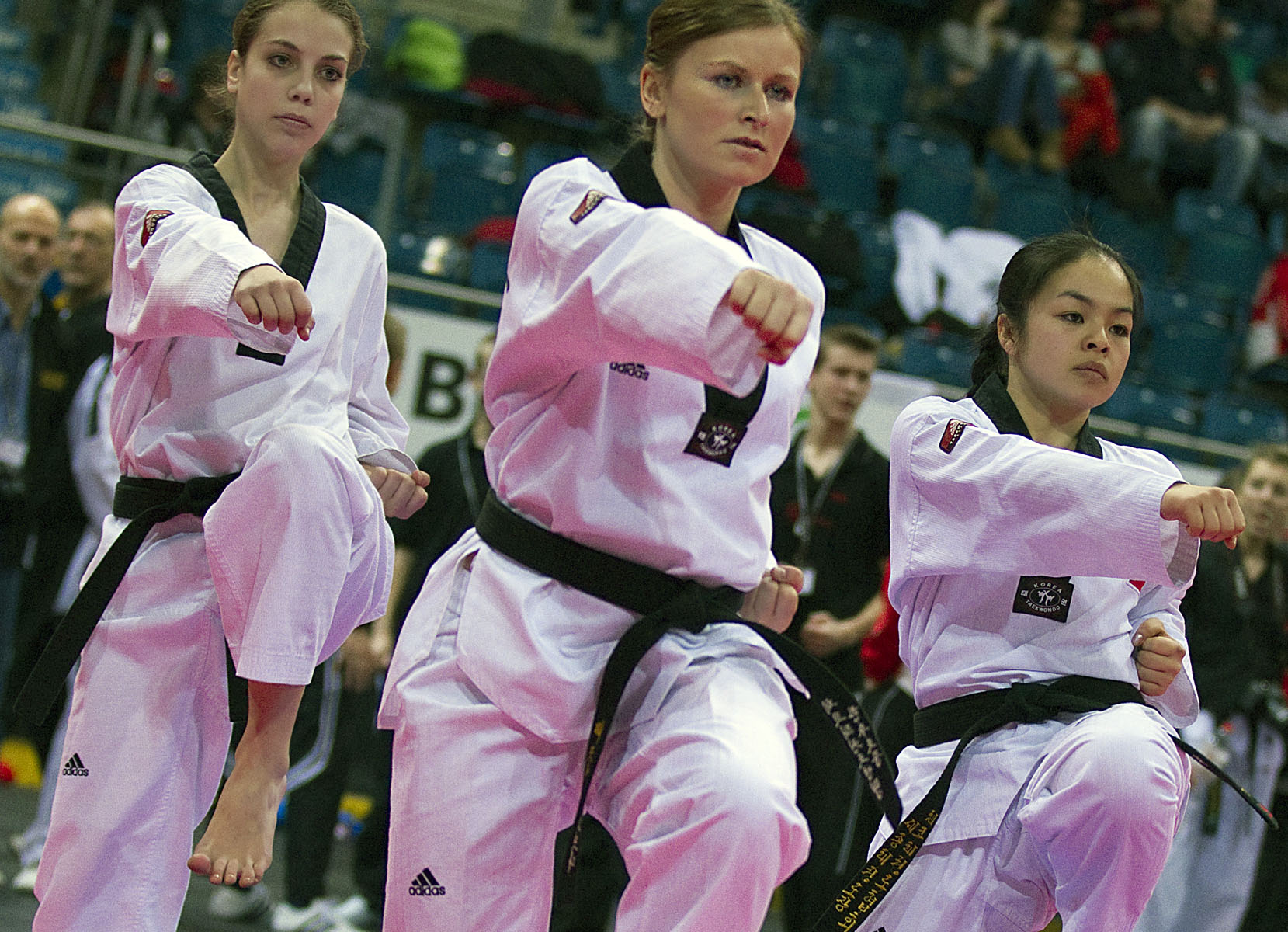 Poomsae des Czech National Team: Jana Honkova, Petra Novotna & Hana Vu