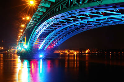 Theodor Heuss Brcke in Mainz zur Luminale 2008