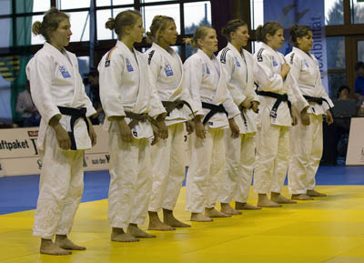 Die Judofrauen des TSV Großhadern: Kay - Theresa - Viola - Tanja - Lisa - Bernadette & Zita im FINALE ...