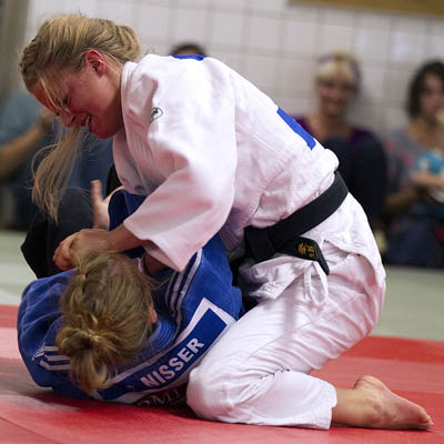 Sandy Nisser (PSV Weimar) vs Monika Fink (TV Altdorf)