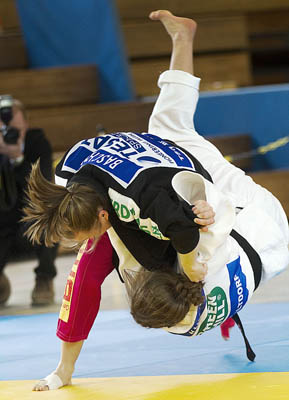 Michaela Baschin (TSG Backnang) vs Melanie Hausoel (TV Altdorf)