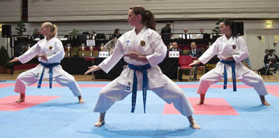 Denise Pawlowsky, Sabine Schneider und Franziska Krieg im Finale der Karate German Open 2011