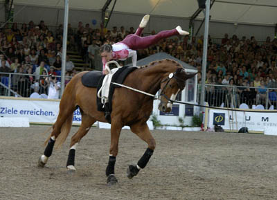 Regina Burgmayr (GER) auf Cappucino 11